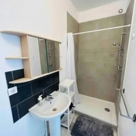 Le Saint Julien 2 - Basilique Apartment
